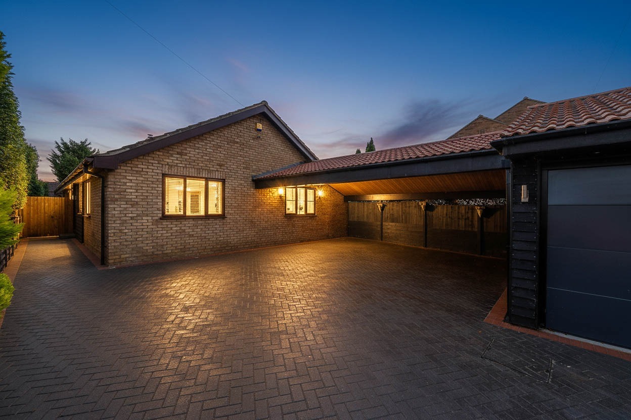 4 bed detached bungalow for sale in Rusts Lane, Cambridgeshire  - Property Image 28