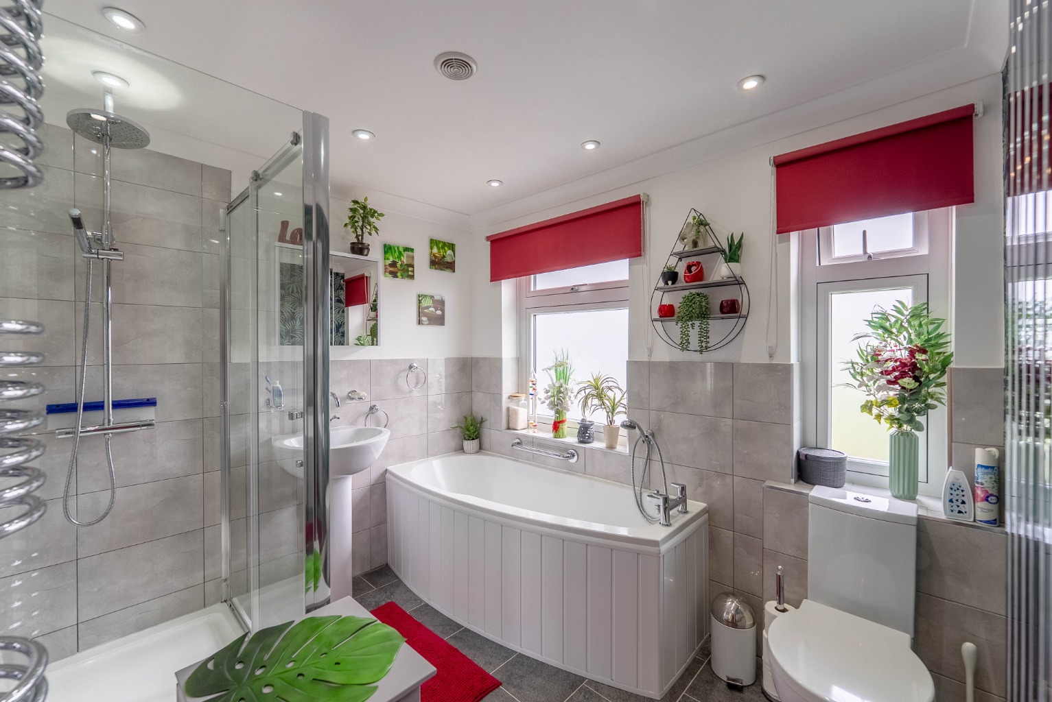4 bed detached bungalow for sale in Butts Close, Cambridgeshire  - Property Image 7