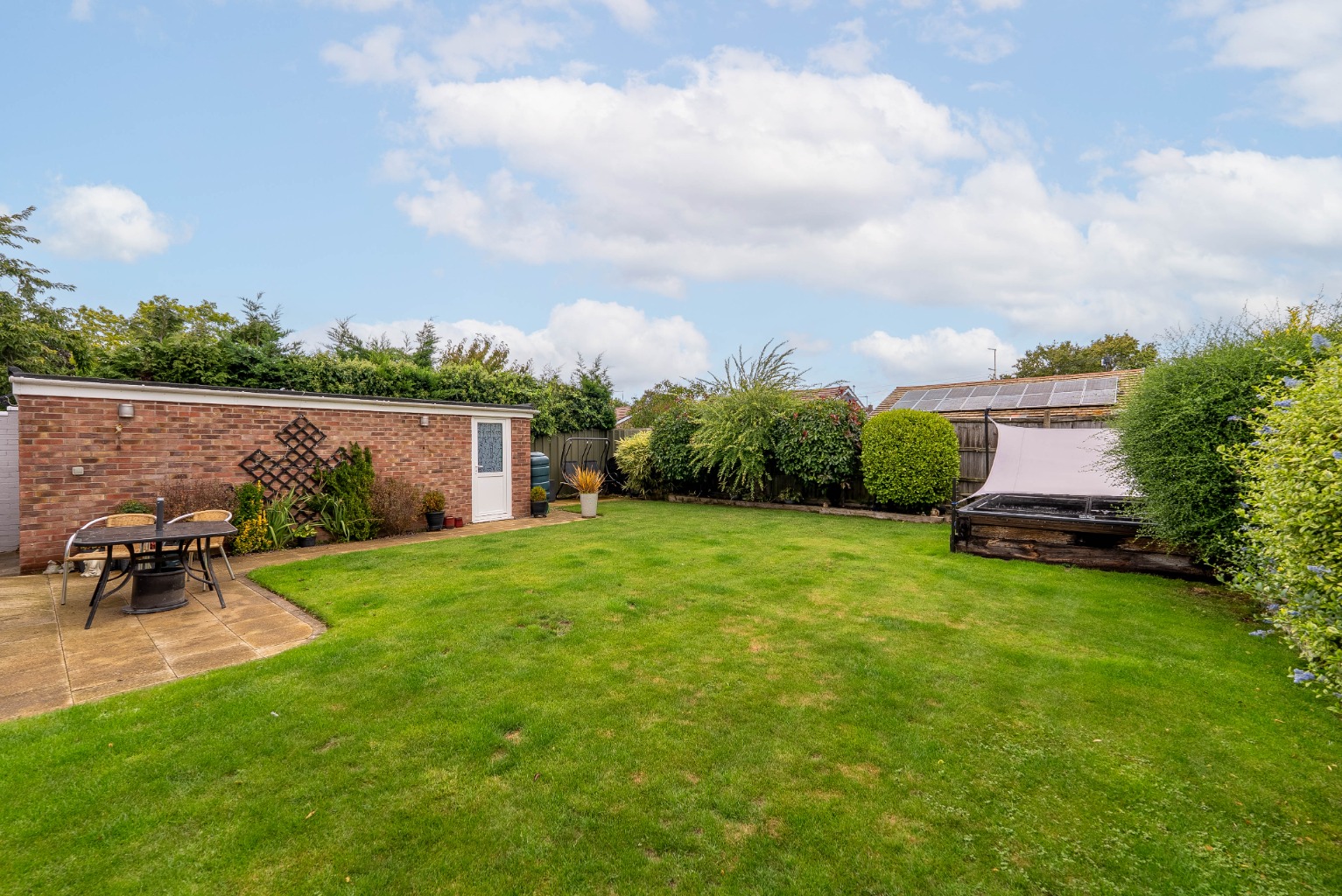 4 bed detached bungalow for sale in Butts Close, Cambridgeshire  - Property Image 20