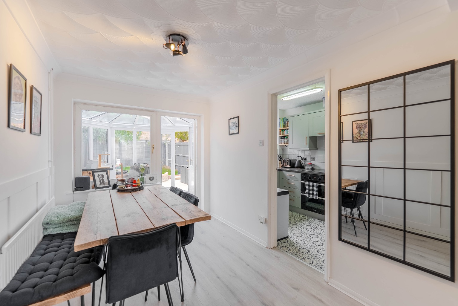 3 bed end of terrace house for sale in Hudpool, Cambridgeshire 4