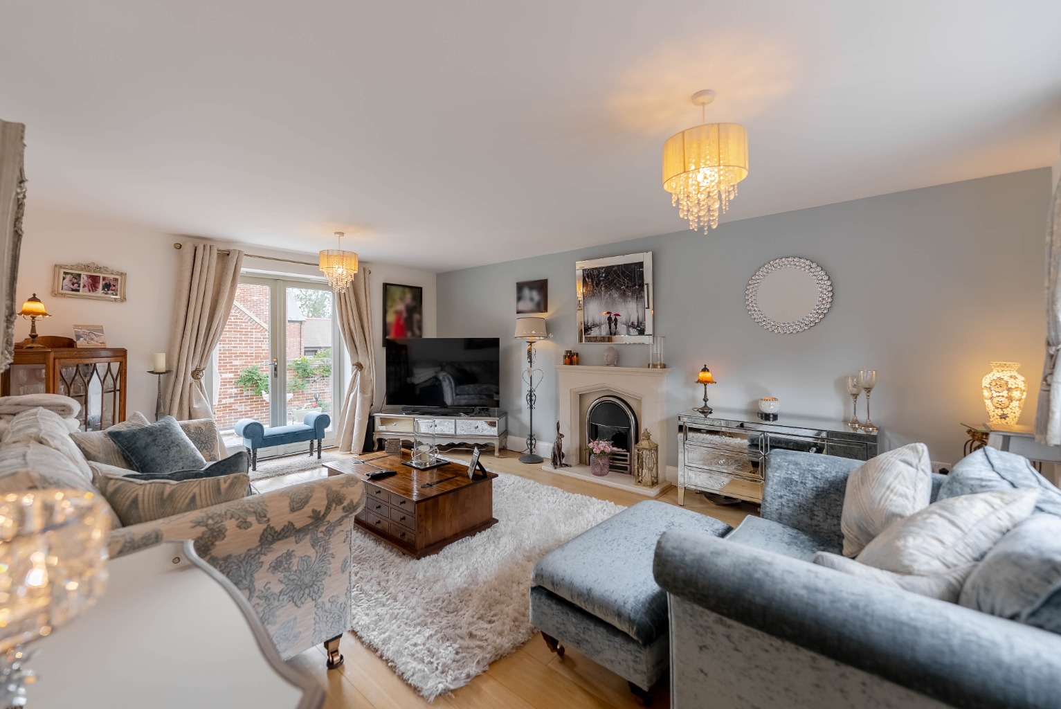 3 bed detached house for sale in The Green, Huntingdon 3