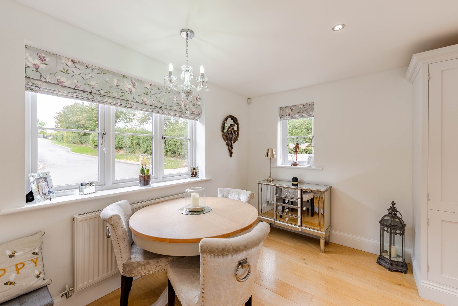 3 bed detached house for sale in The Green, Huntingdon 5