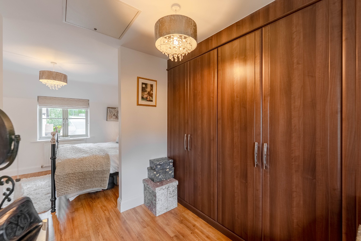 3 bed detached house for sale in The Green, Huntingdon 8