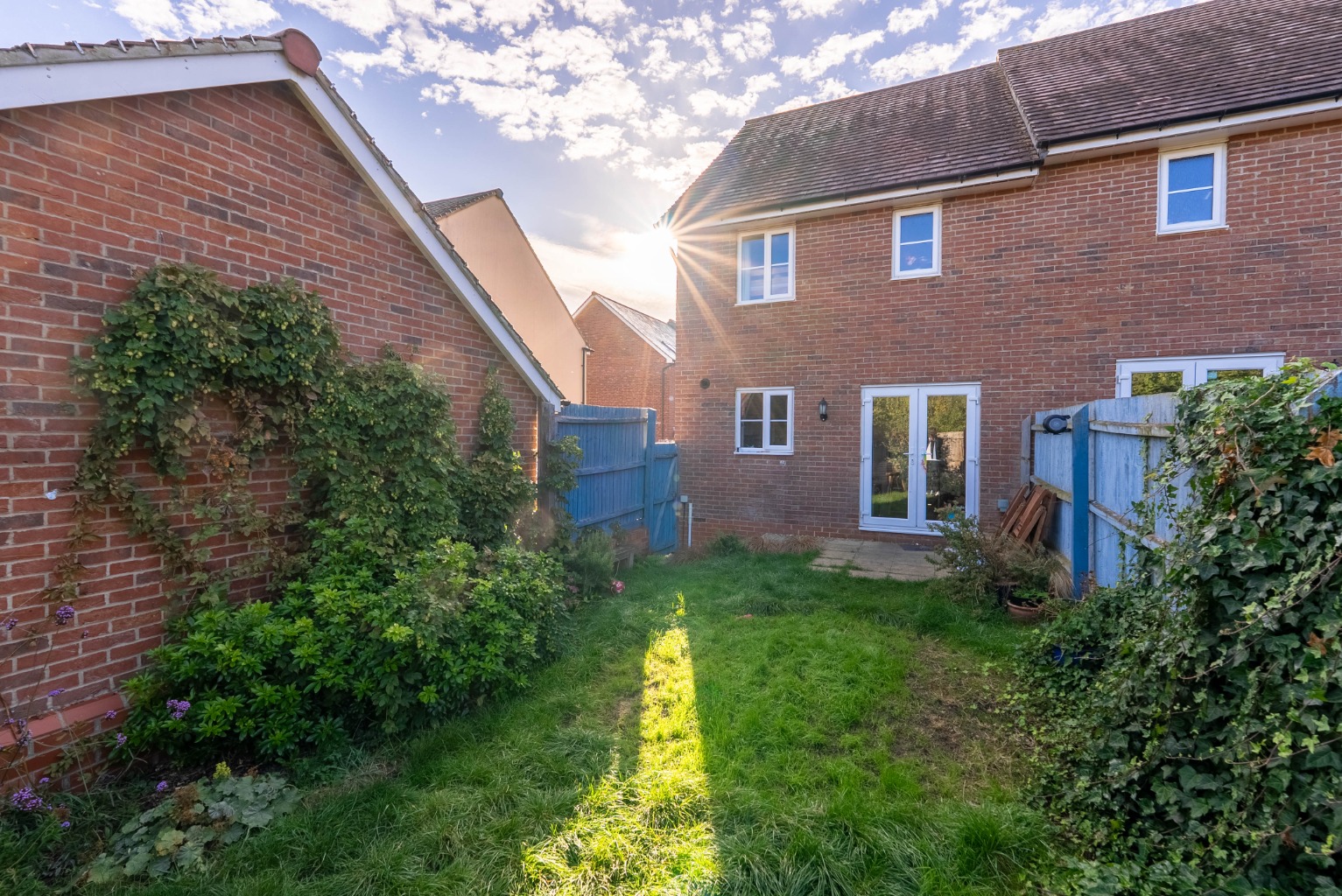 3 bed semi-detached house for sale in St John's Lane, Cambridge  - Property Image 13