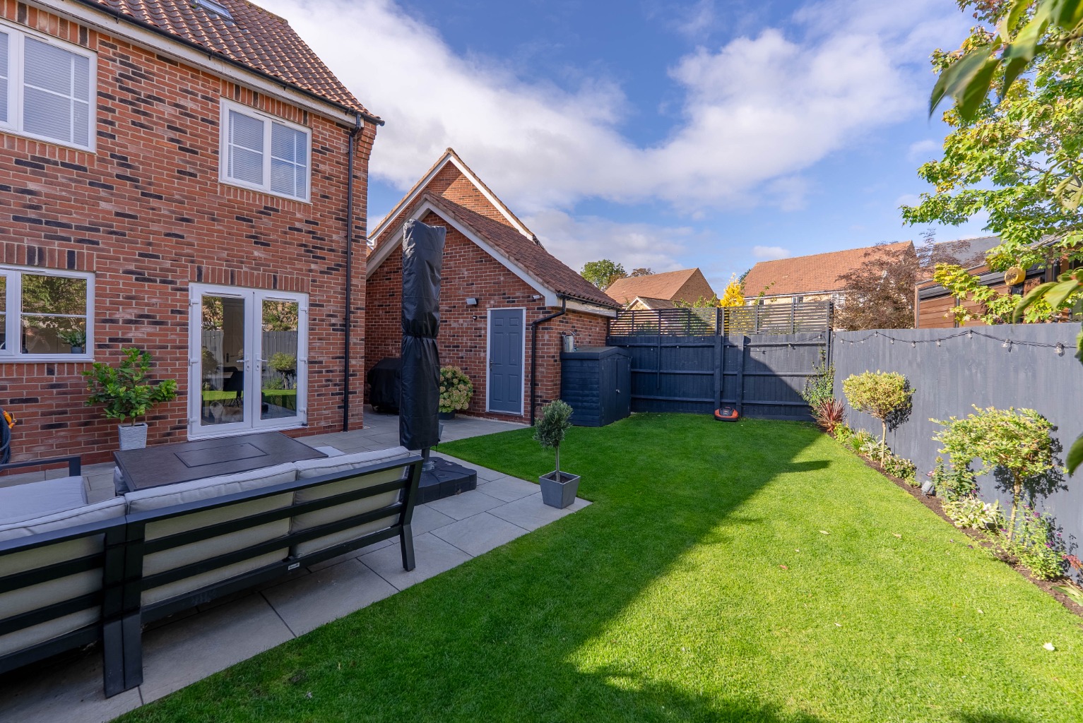 3 bed end of terrace house for sale in Brigham Crescent, St Ives 21