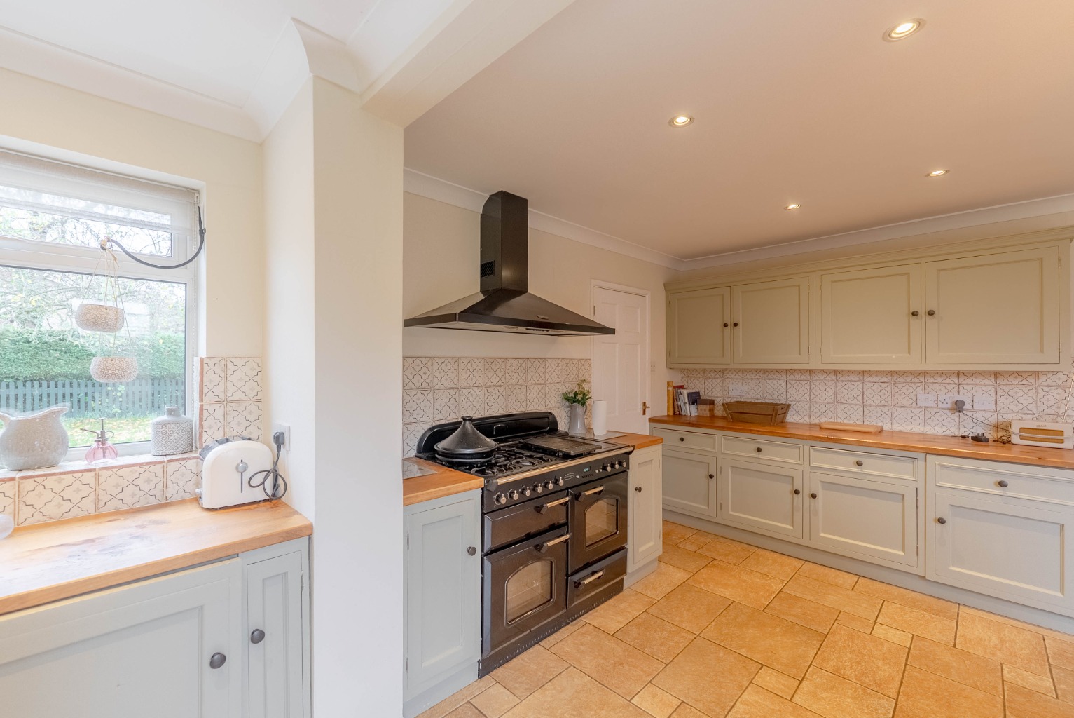 3 bed detached house for sale in Langley Way, Cambridgeshire 9