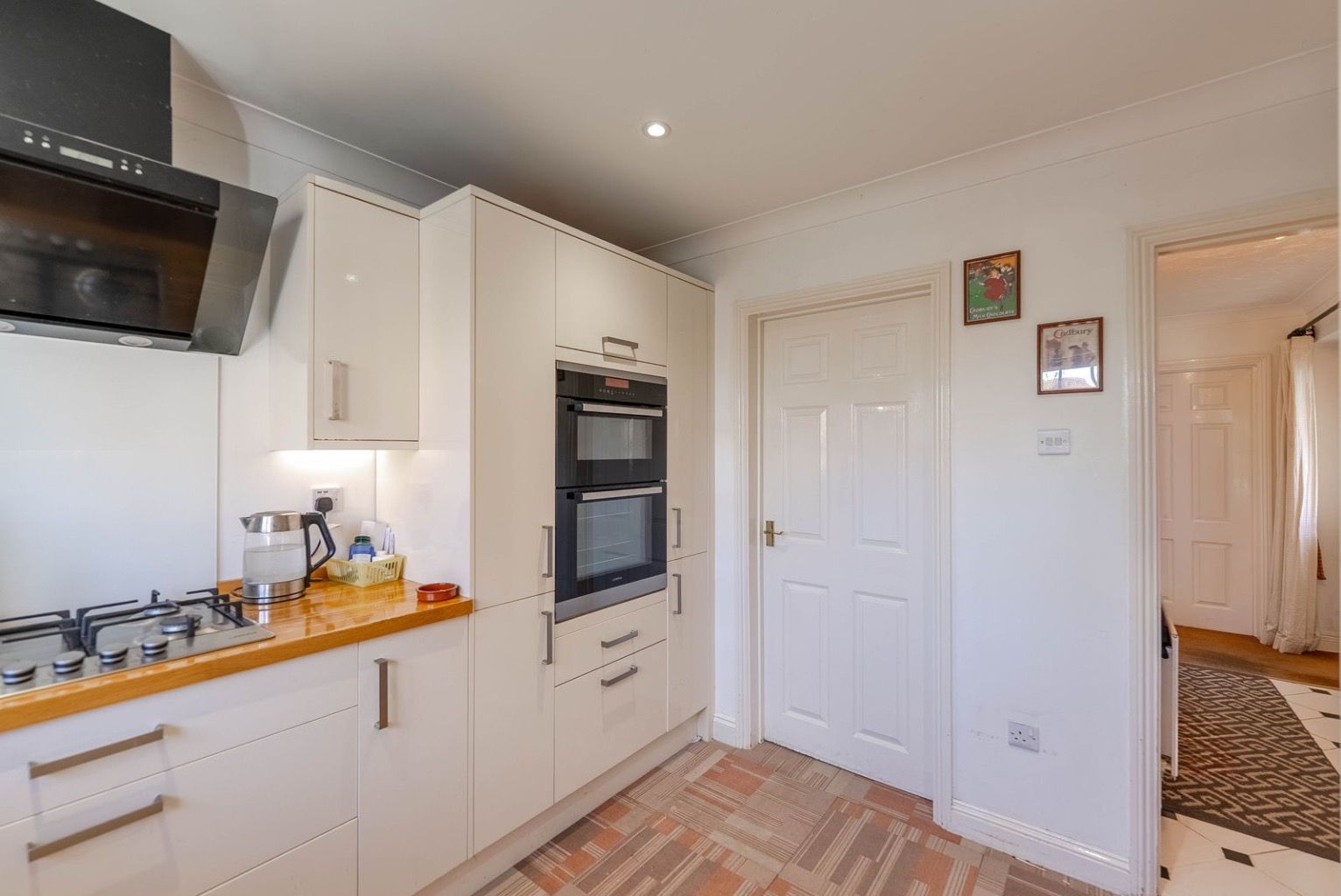 4 bed detached house for sale in Scholars Avenue, Huntingdon  - Property Image 7