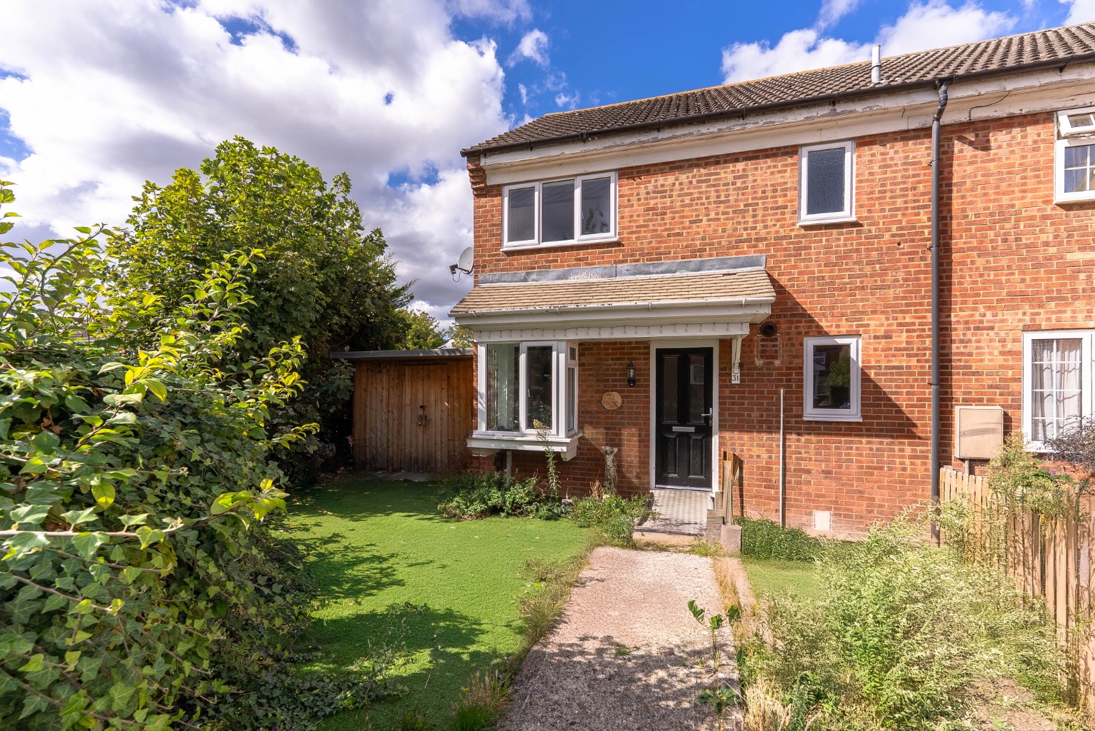 1 bed end of terrace house for sale in Ashton Gardens, Huntingdon, PE29