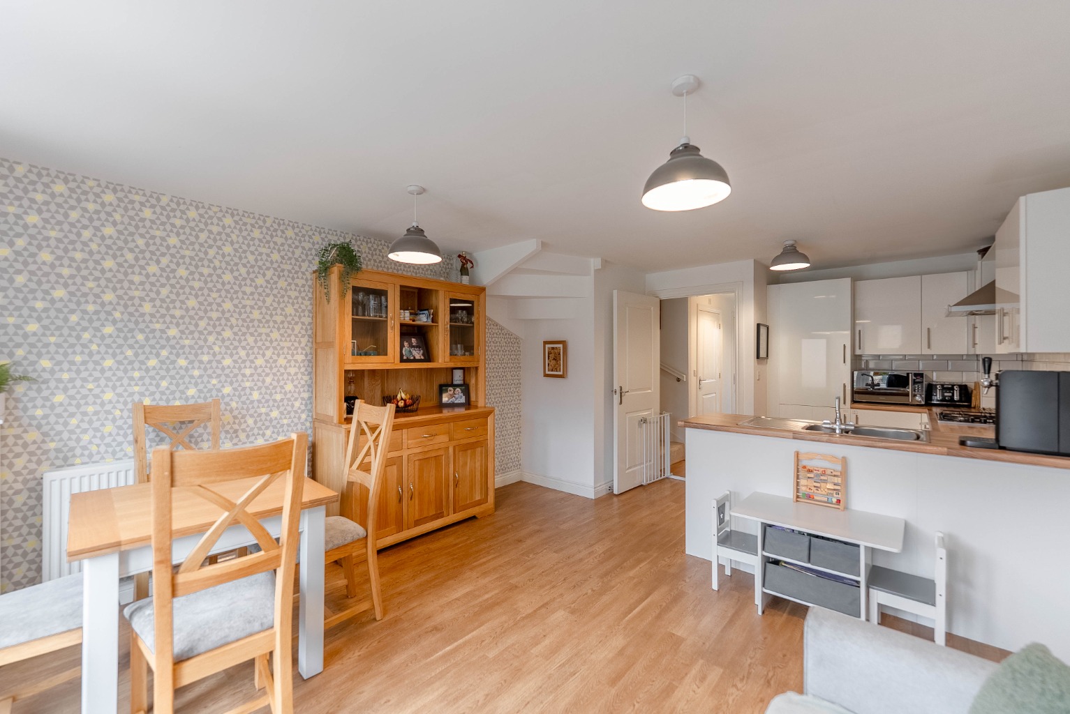 3 bed semi-detached house for sale in Summers Hill Drive, Cambridge  - Property Image 7