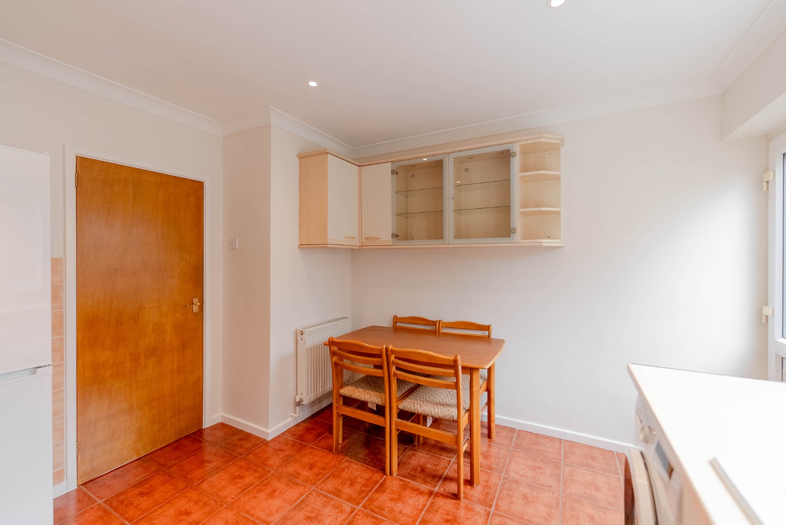 2 bed detached bungalow for sale in Arundel Road, Huntingdon 8