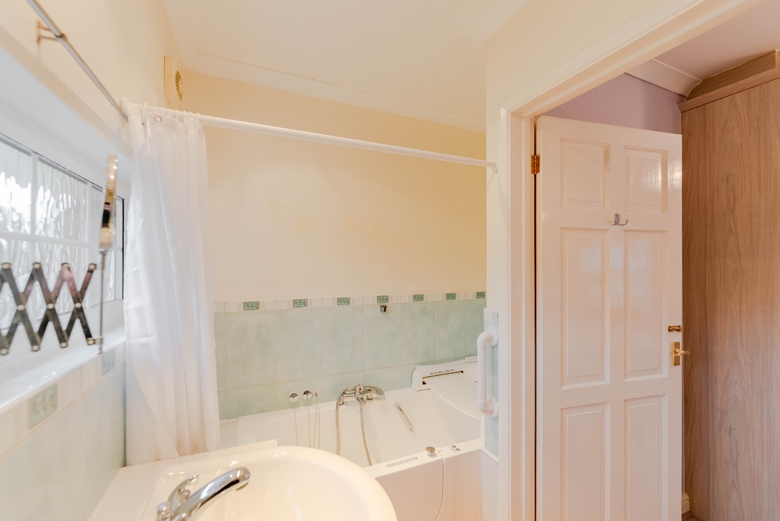 3 bed bungalow for sale in Windsor Close, St Ives 20