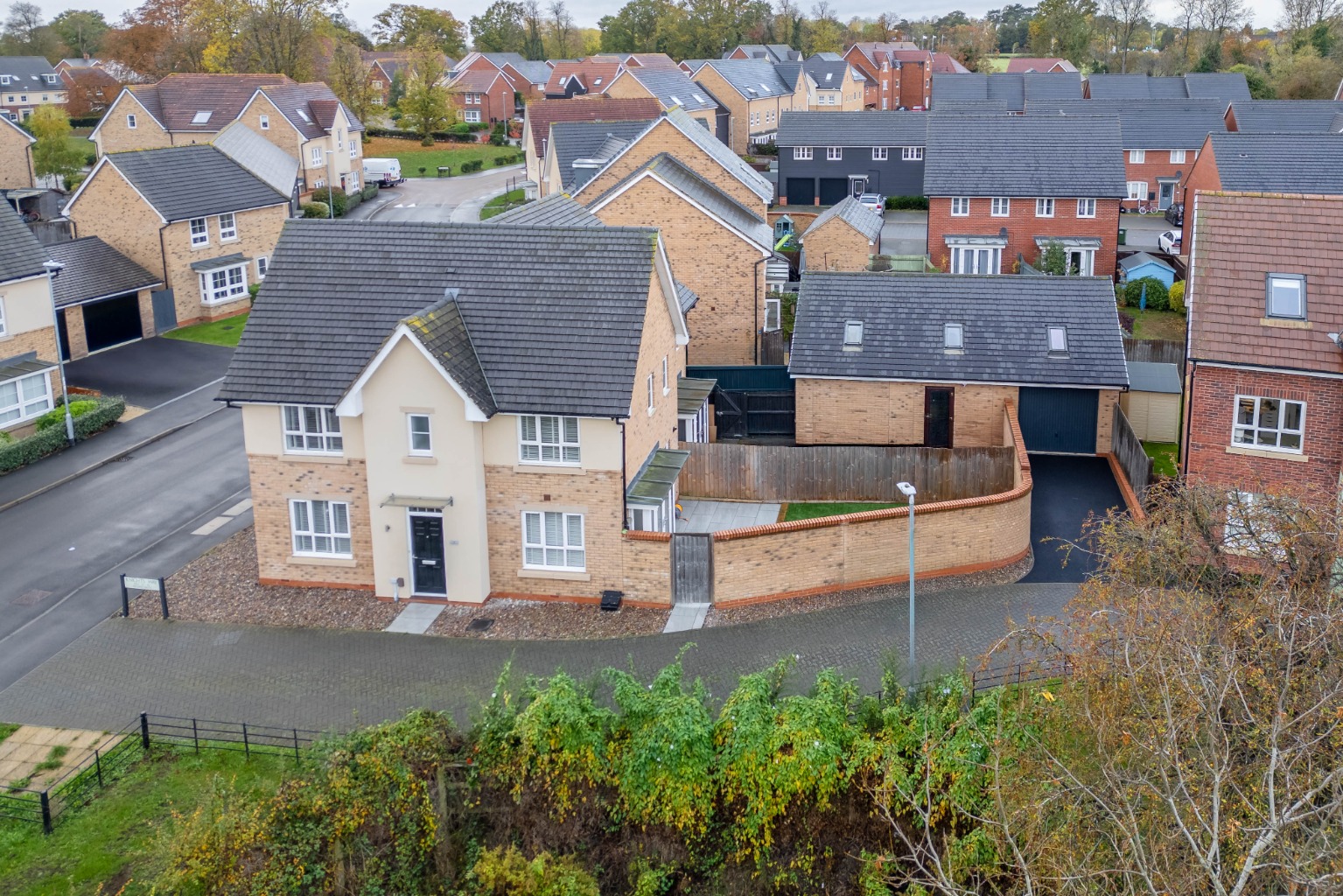 3 bed semi-detached house for sale in Knights Way, St. Ives  - Property Image 1