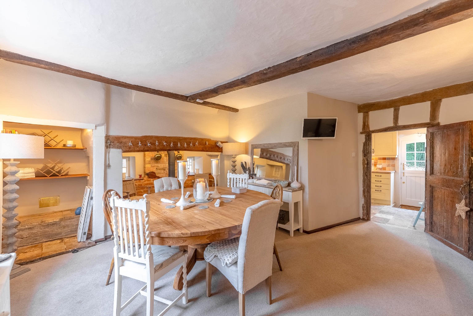 5 bed detached house for sale in Low Road, Huntingdon  - Property Image 3