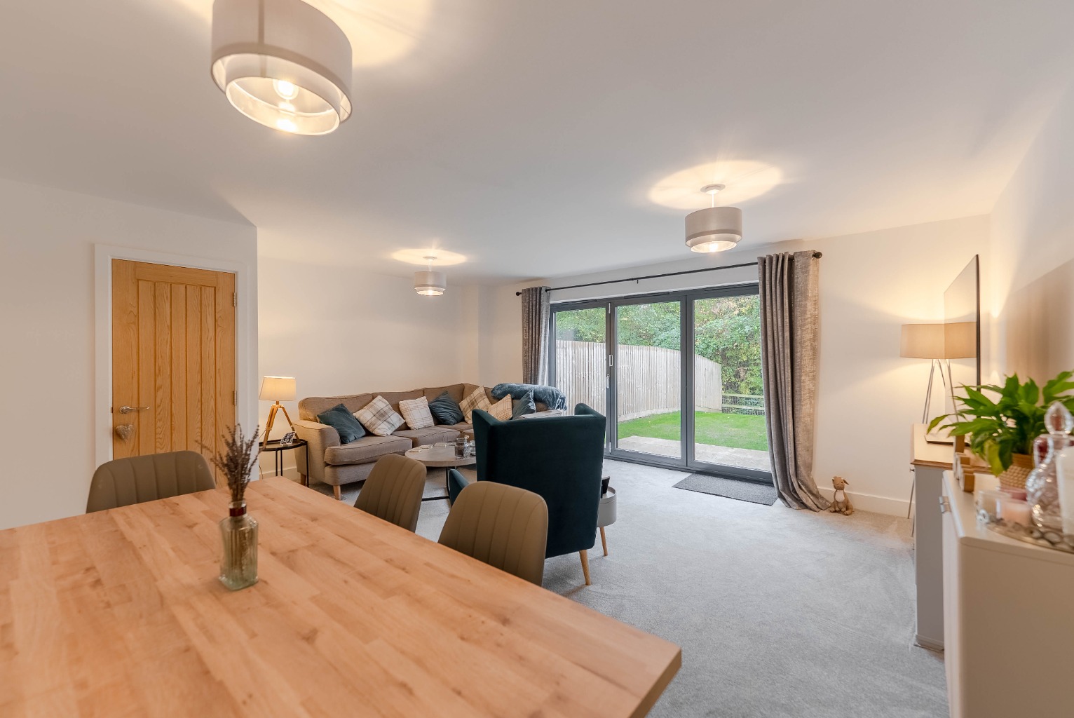 4 bed town house for sale in Hereford Way, Cambridgeshire  - Property Image 8