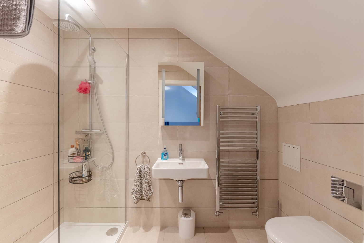 4 bed town house for sale in Hereford Way, Cambridgeshire 10