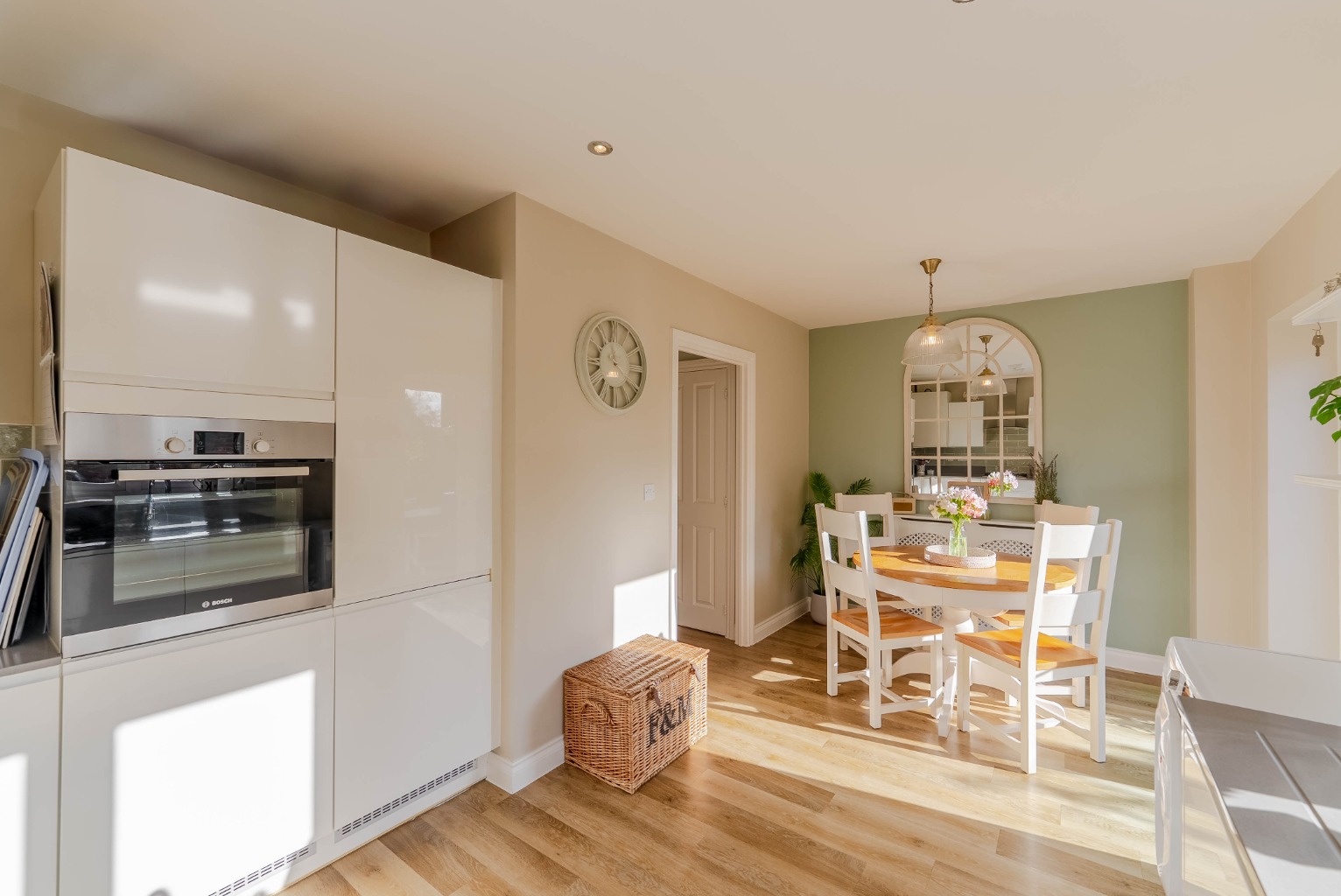 3 bed semi-detached house for sale in Hetley Close, Huntingdon 7