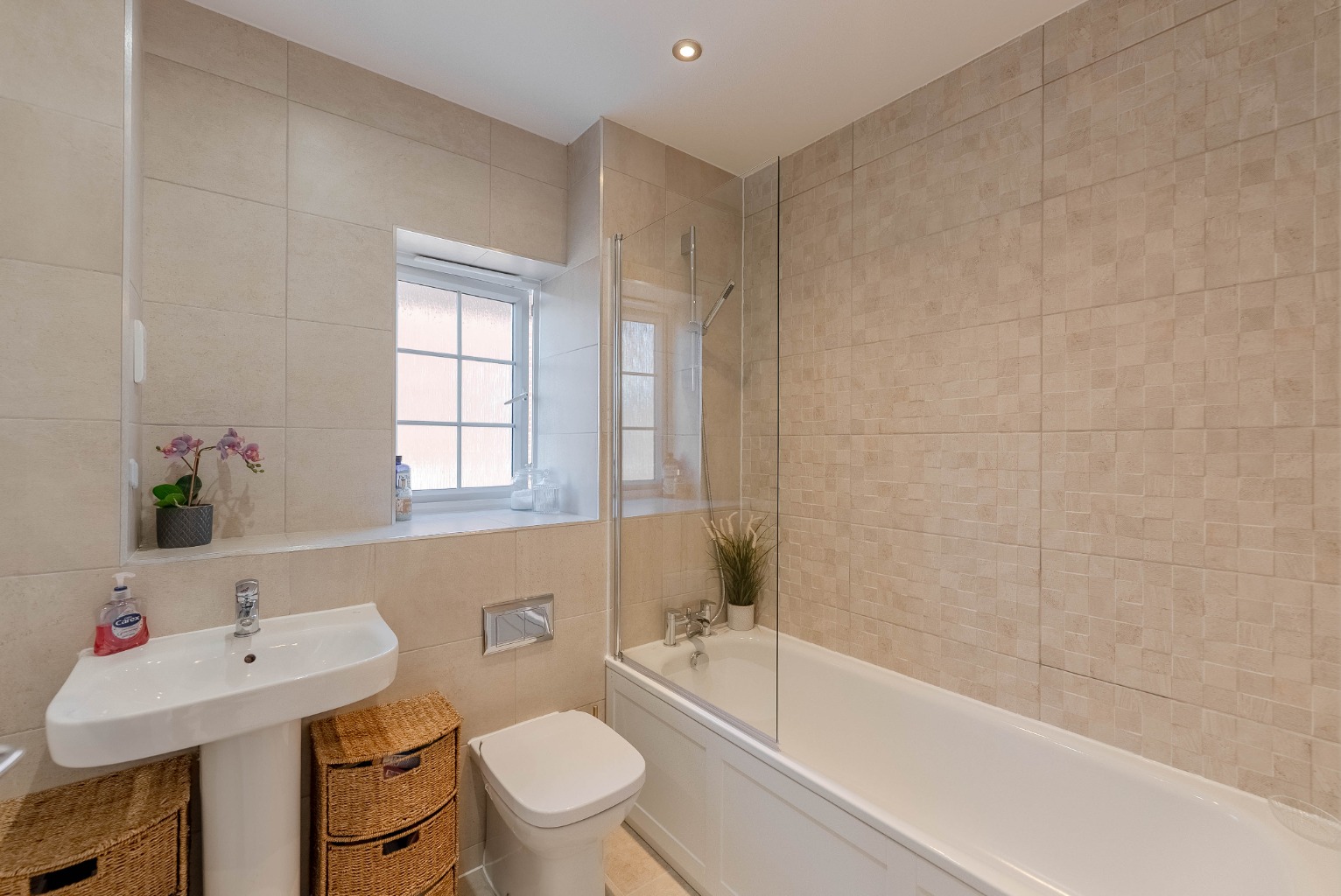 3 bed semi-detached house for sale in Hetley Close, Huntingdon 15