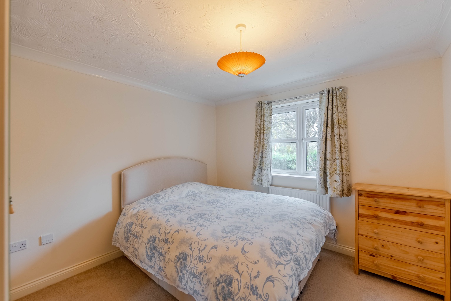 2 bed ground floor flat for sale in Varrier Jones Drive, Cambridge  - Property Image 6