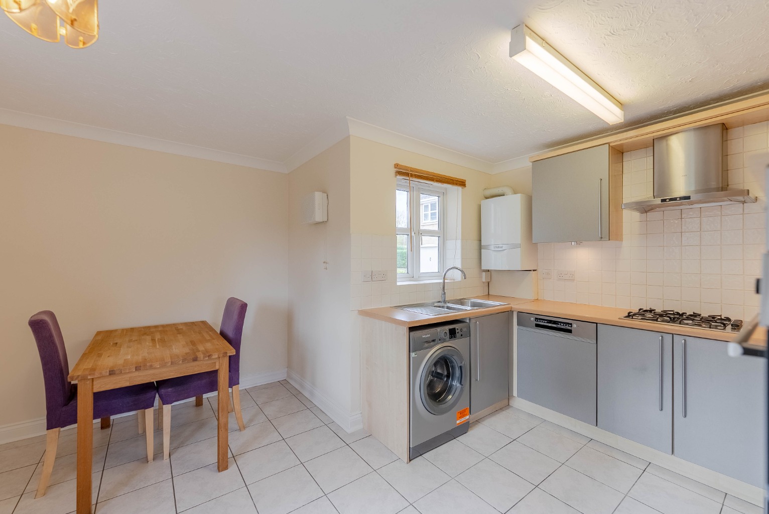 2 bed ground floor flat for sale in Varrier Jones Drive, Cambridge  - Property Image 10