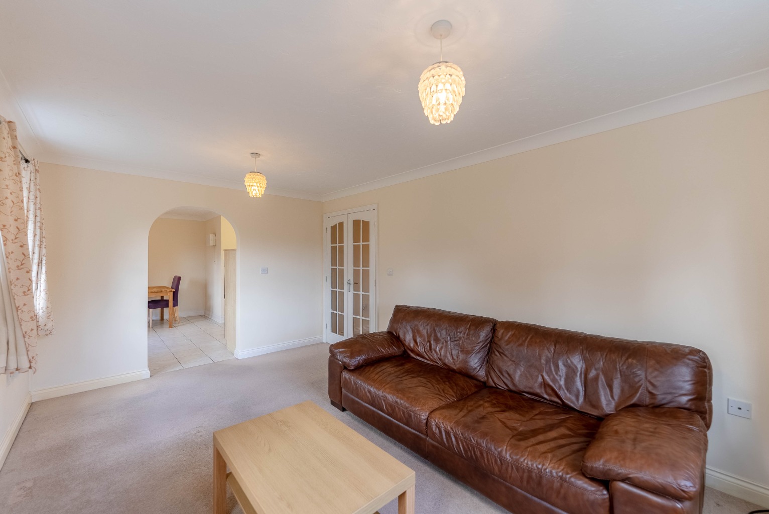 2 bed ground floor flat for sale in Varrier Jones Drive, Cambridge 8