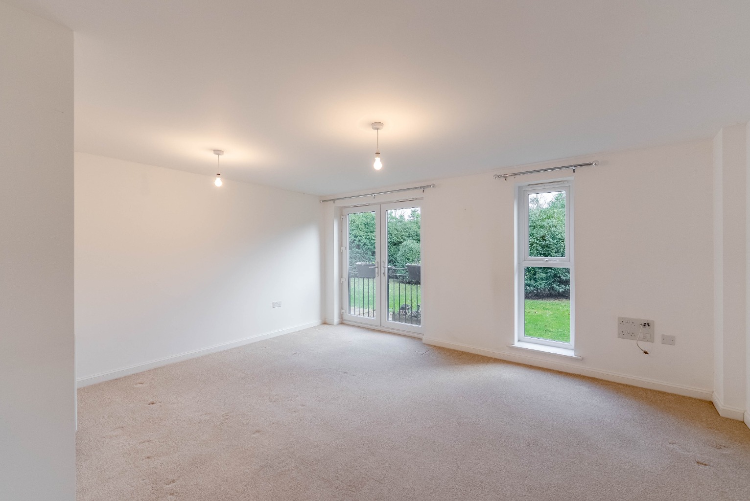2 bed ground floor flat for sale in Mill Court, Cambridge 5
