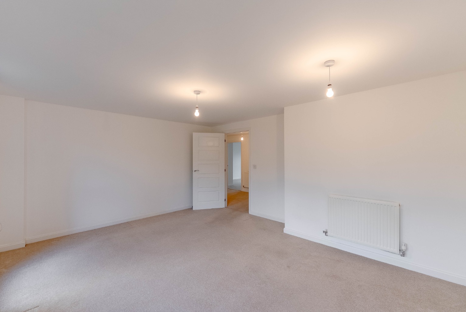 2 bed ground floor flat for sale in Mill Court, Cambridge 7