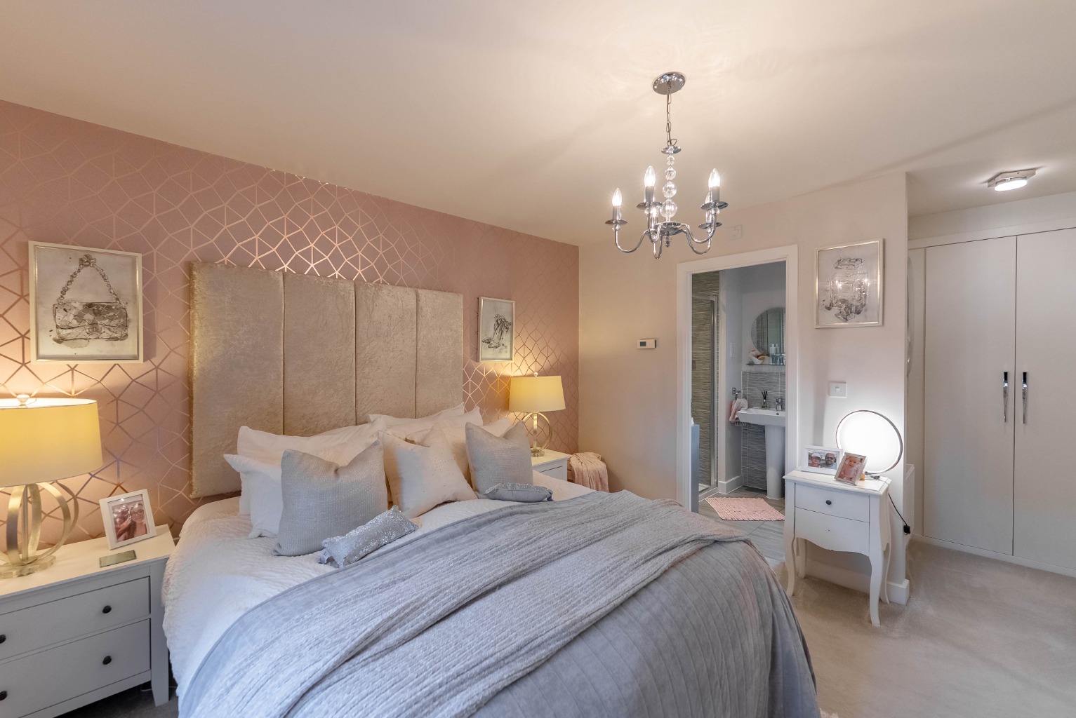 4 bed detached house for sale in Mahaddie Way, Cambridgeshire  - Property Image 12