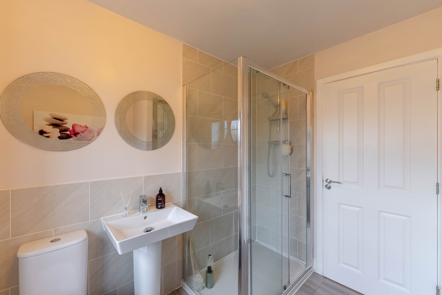 4 bed detached house for sale in Mahaddie Way, Cambridgeshire  - Property Image 16