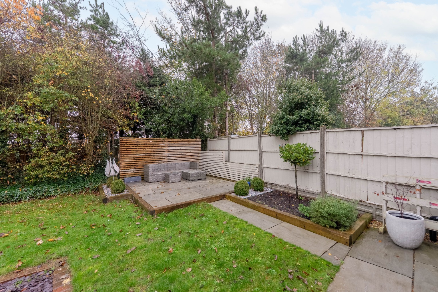 4 bed detached house for sale in Padgetts Close, Cambridgeshire  - Property Image 24