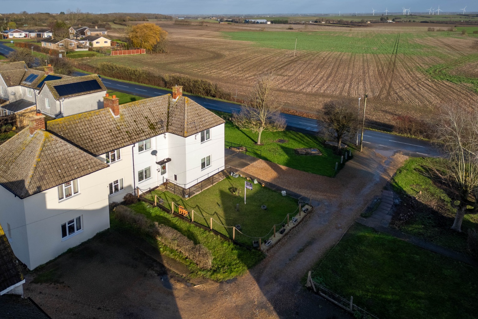 3 bed semi-detached house for sale in Fenton Road, Huntingdon 3