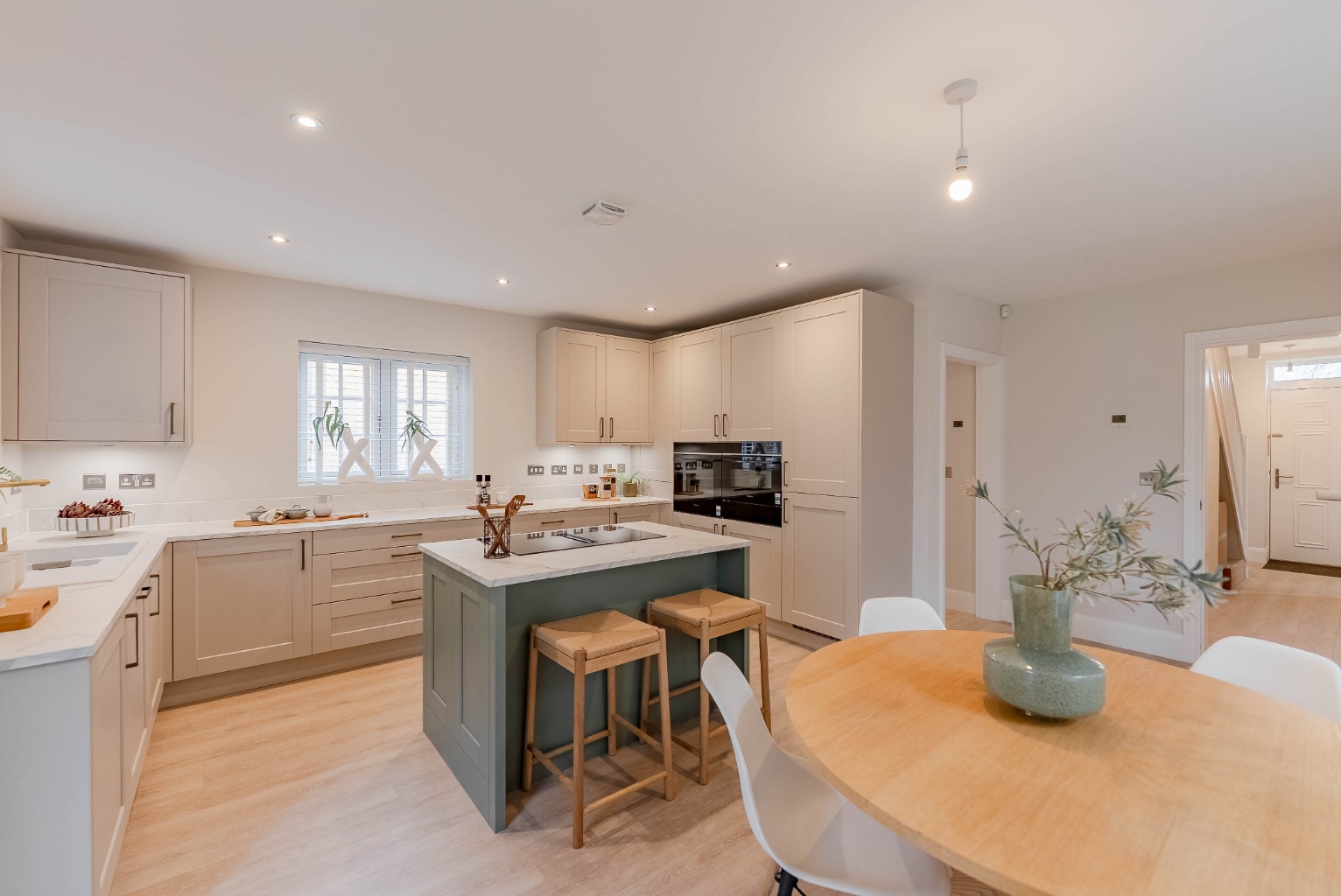 4 bed detached house for sale in Range Rd S, Houghton Road  - Property Image 6