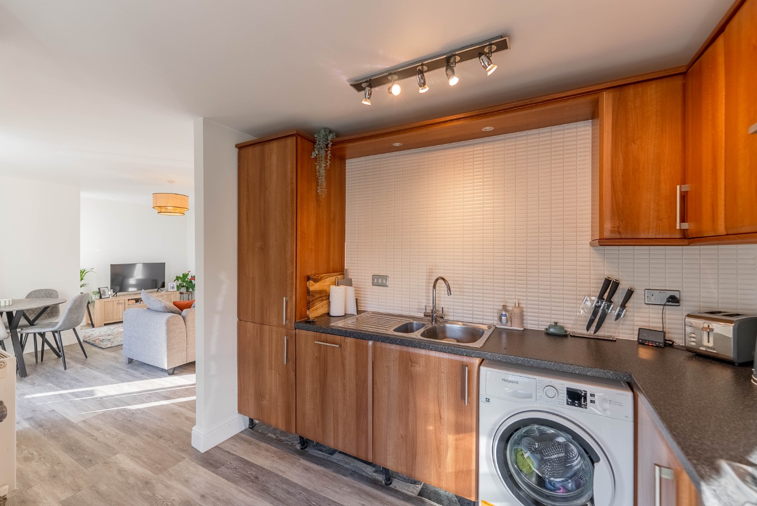 2 bed flat for sale in Temple Place, Huntingdon  - Property Image 3
