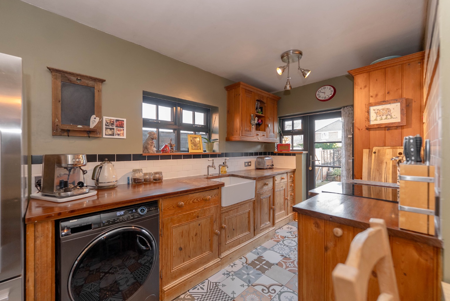 2 bed end of terrace house for sale in Breach Road, Huntingdon 4