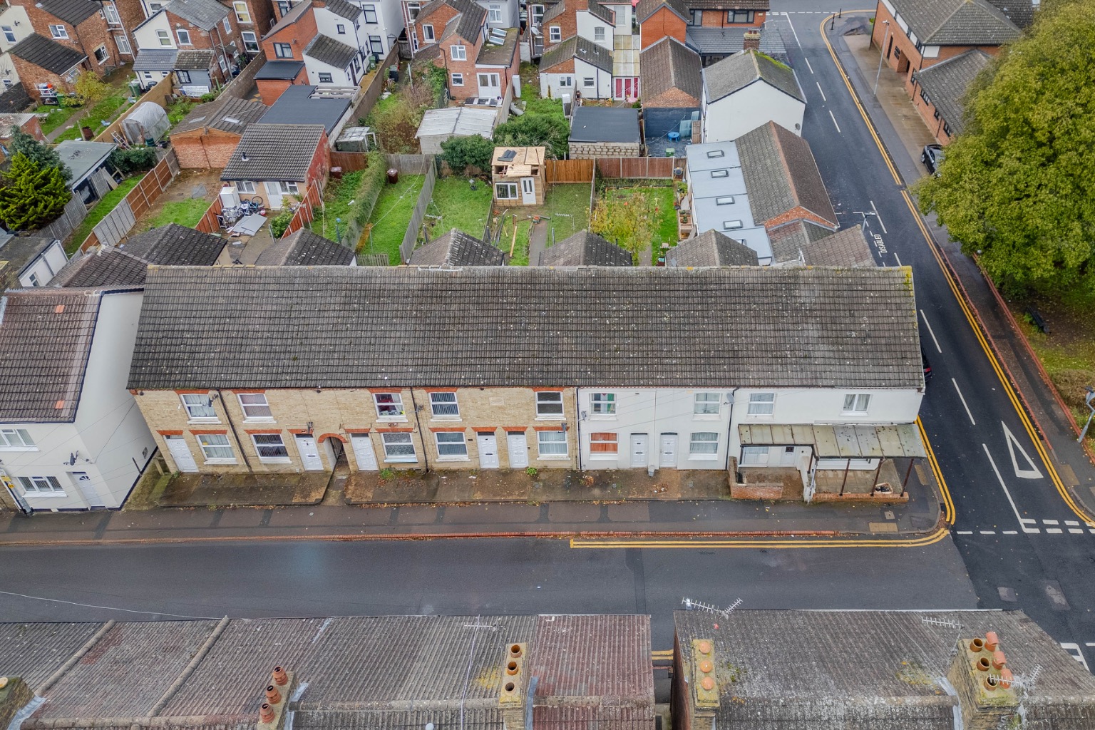 2 bed terraced house for sale in Clarence Road, Peterborough  - Property Image 2