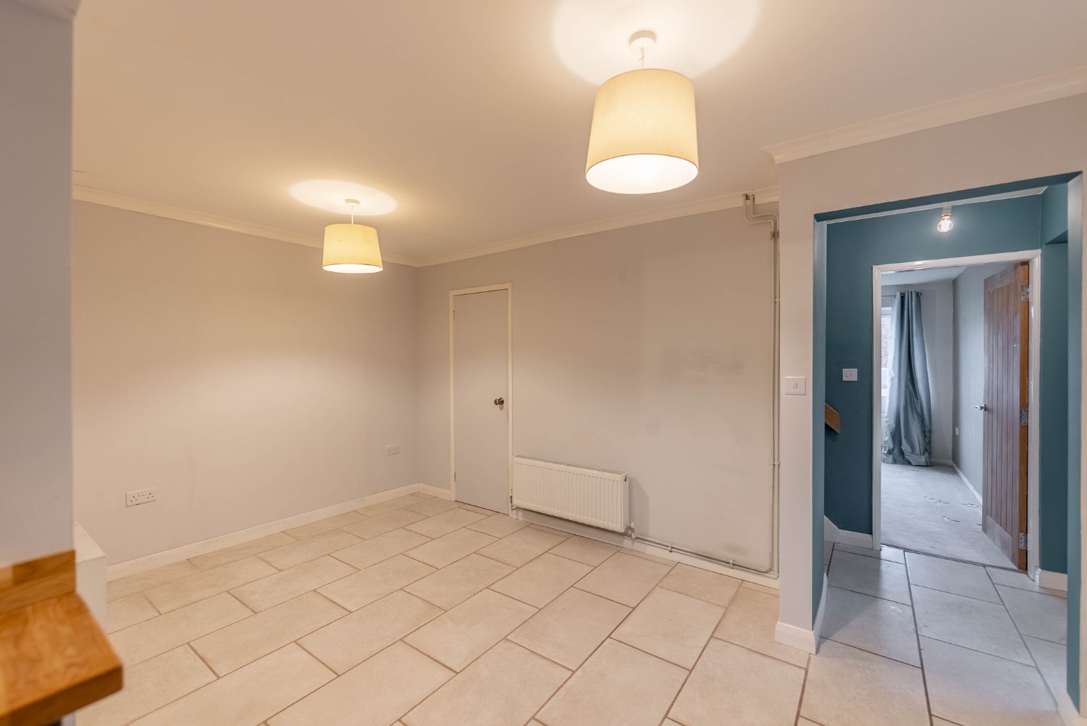 3 bed semi-detached house for sale in Westfield Road, Huntingdon 4