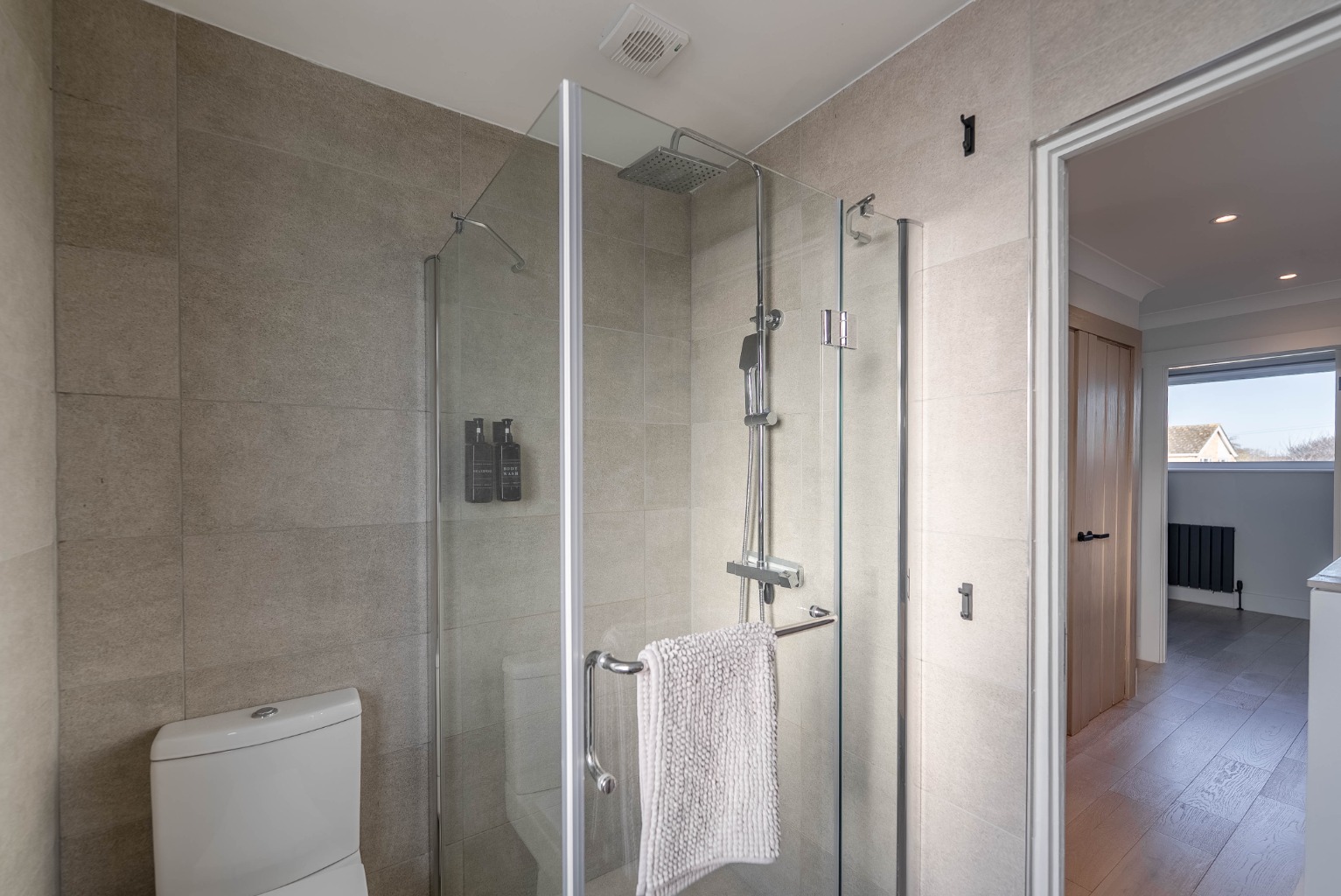 4 bed detached house for sale in West Brook, Cambridgeshire  - Property Image 18