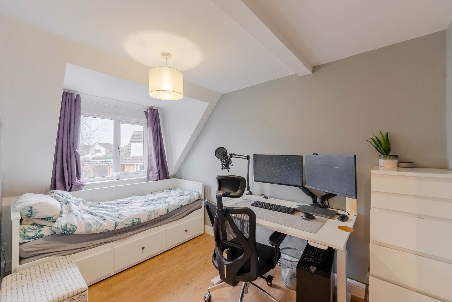 3 bed semi-detached house for sale in Manor Lane, Huntingdon  - Property Image 17