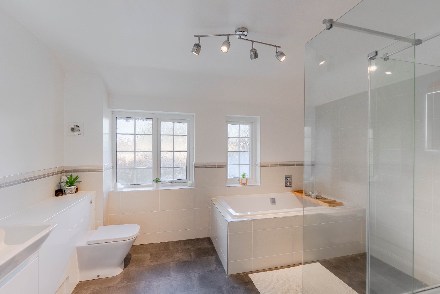 5 bed detached house for sale in Station Road, Cambridgeshire  - Property Image 21