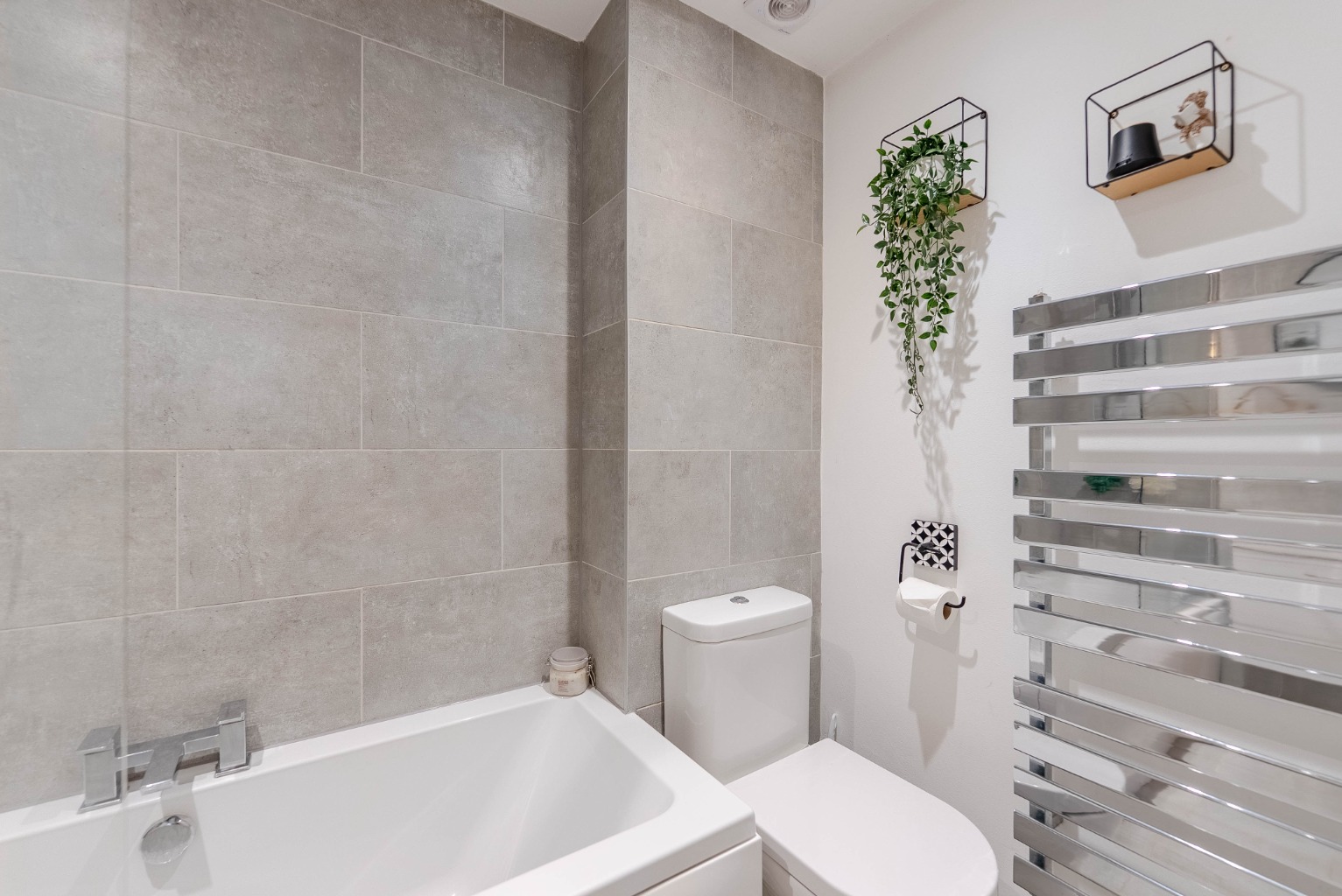 2 bed end of terrace house for sale in Sparrowhawk Way, Cambridgeshire  - Property Image 8