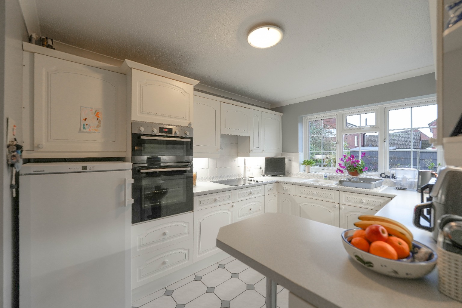 4 bed detached house for sale in Windsor Close, St Ives 6