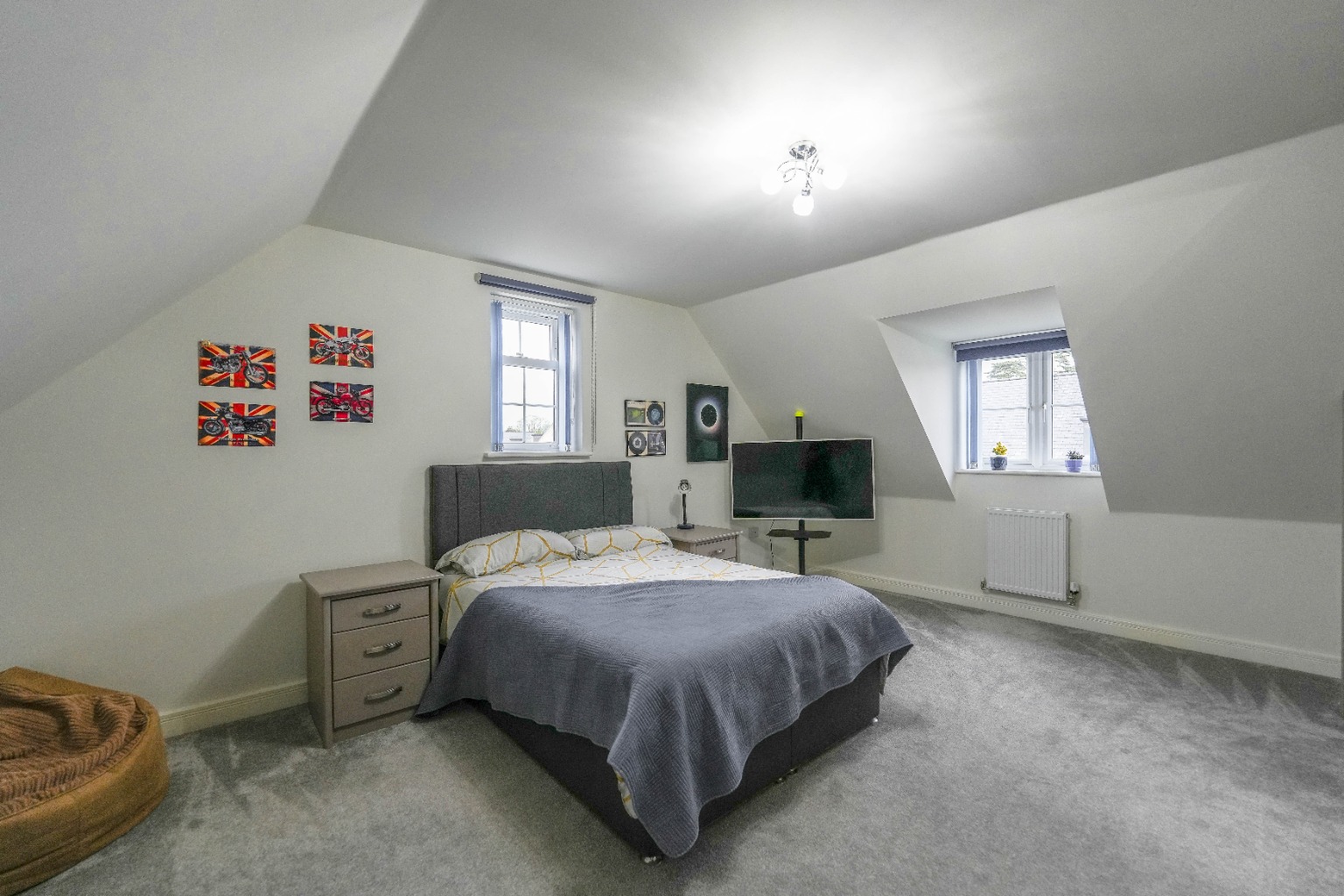 5 bed detached house for sale in Central Avenue, Cambridgeshire  - Property Image 19