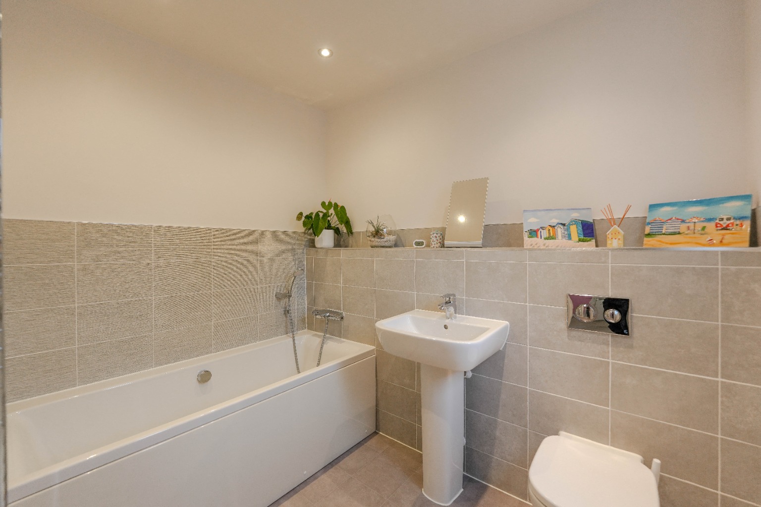 5 bed detached house for sale in Central Avenue, Cambridgeshire 16