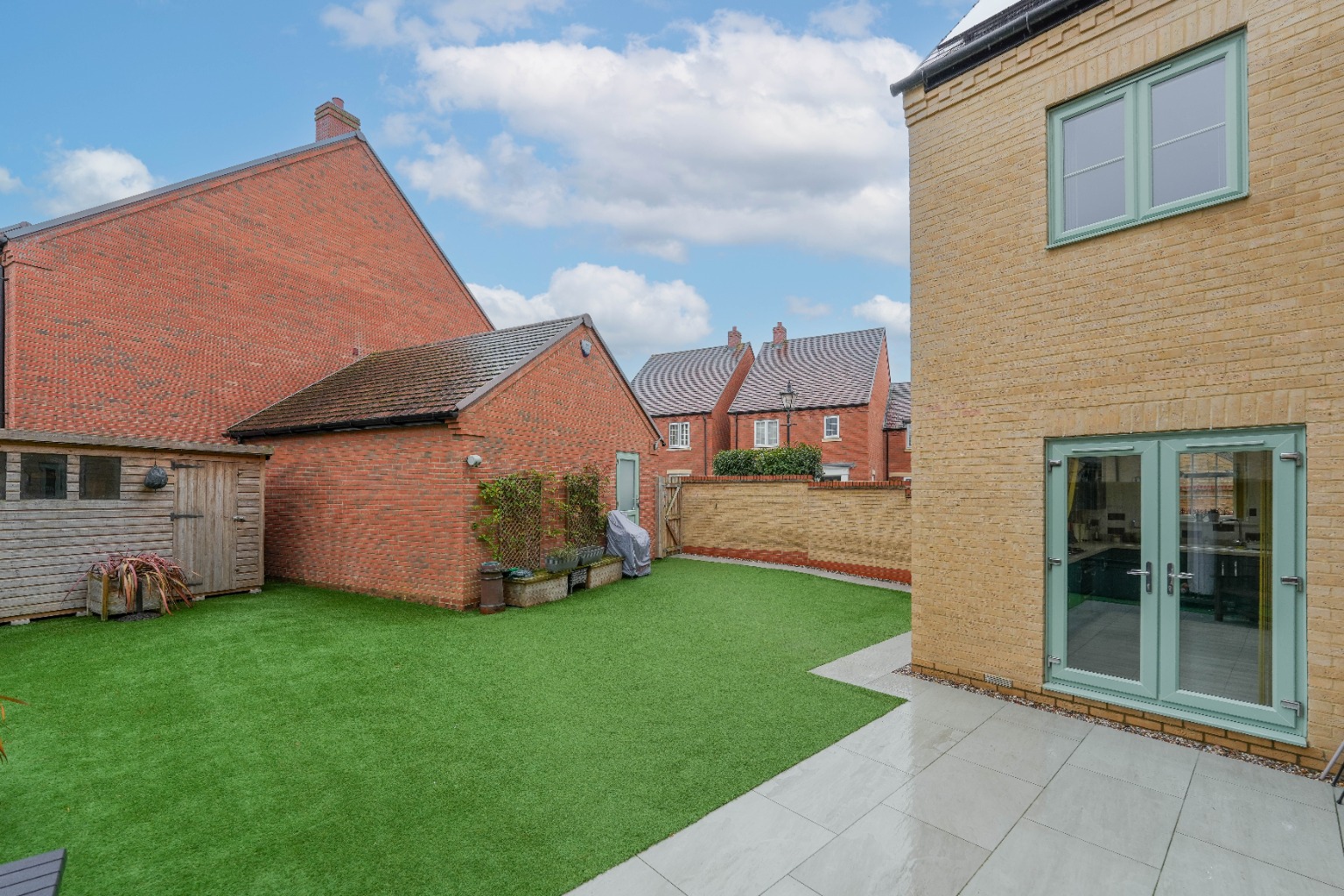 5 bed detached house for sale in Central Avenue, Cambridgeshire  - Property Image 26