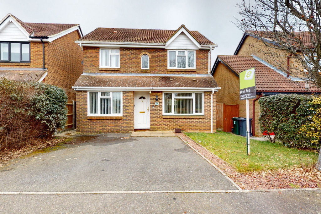 4 bed detached house to rent in Bluebell Close, Ashford 0