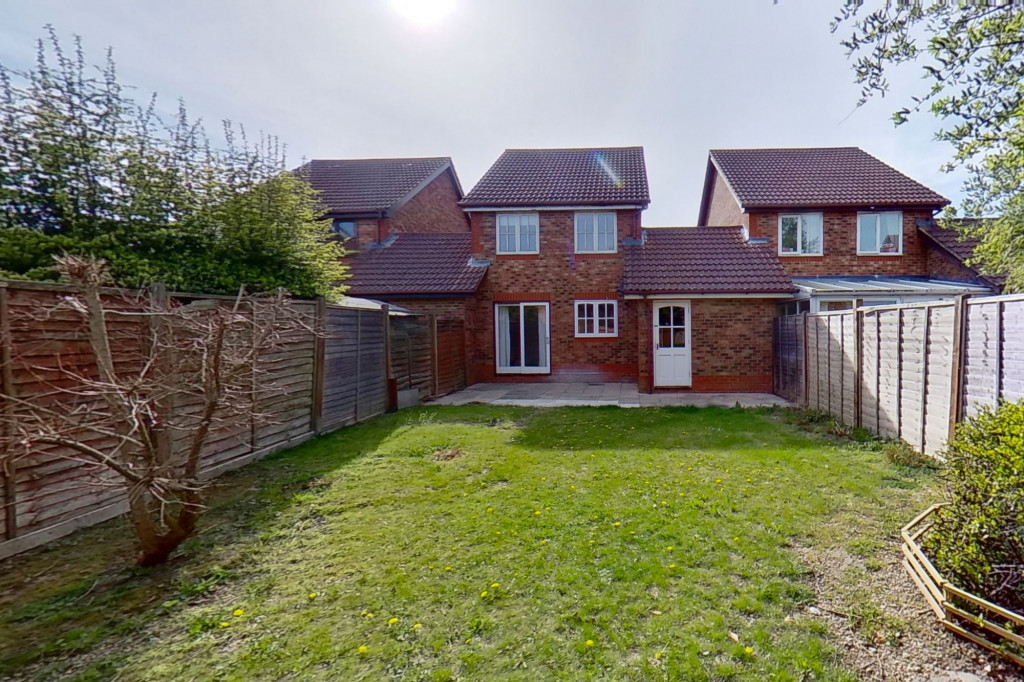 3 bed link detached house for sale in Smithy Drive, Kingsnorth, Ashford - Property Image 1