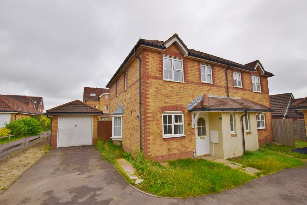 3 bed semi-detached house for sale in Grice Close, Hawkinge, Folkestone  - Property Image 1