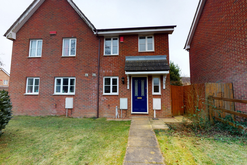 2 bed semi-detached house to rent in Constantine Road, Knights Park, Ashford  - Property Image 1