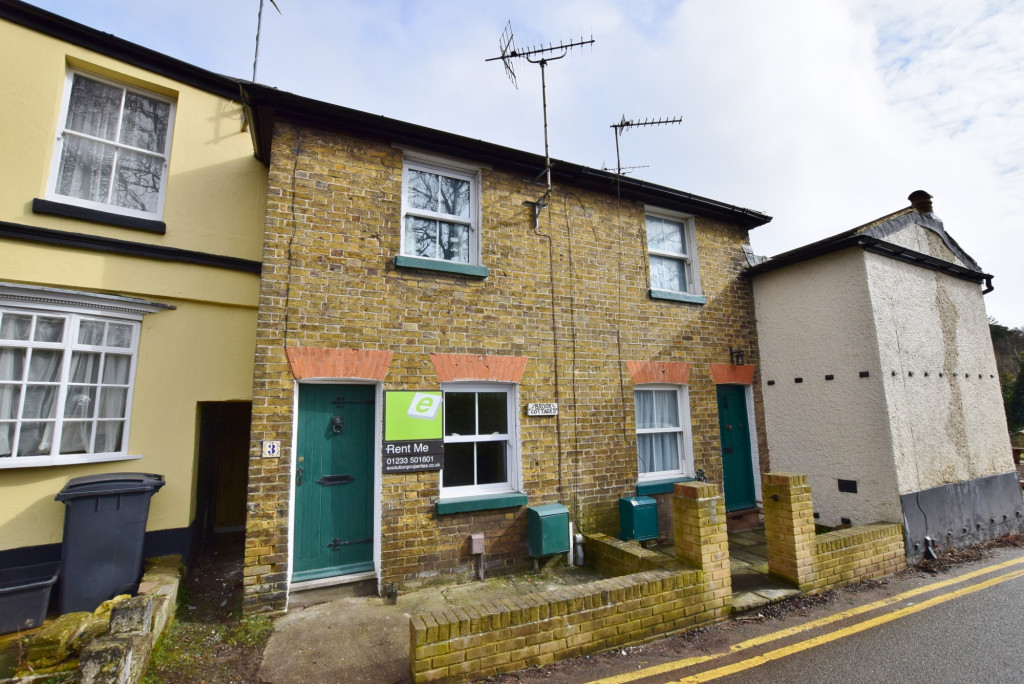 2 bed terraced house for sale in Lower Road, Temple Ewell, Dover 0
