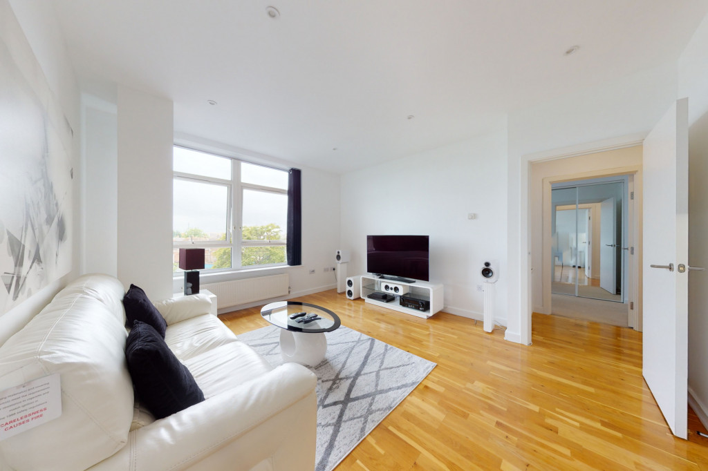 1 bed apartment for sale in The Panorama, Park Street, Ashford 0