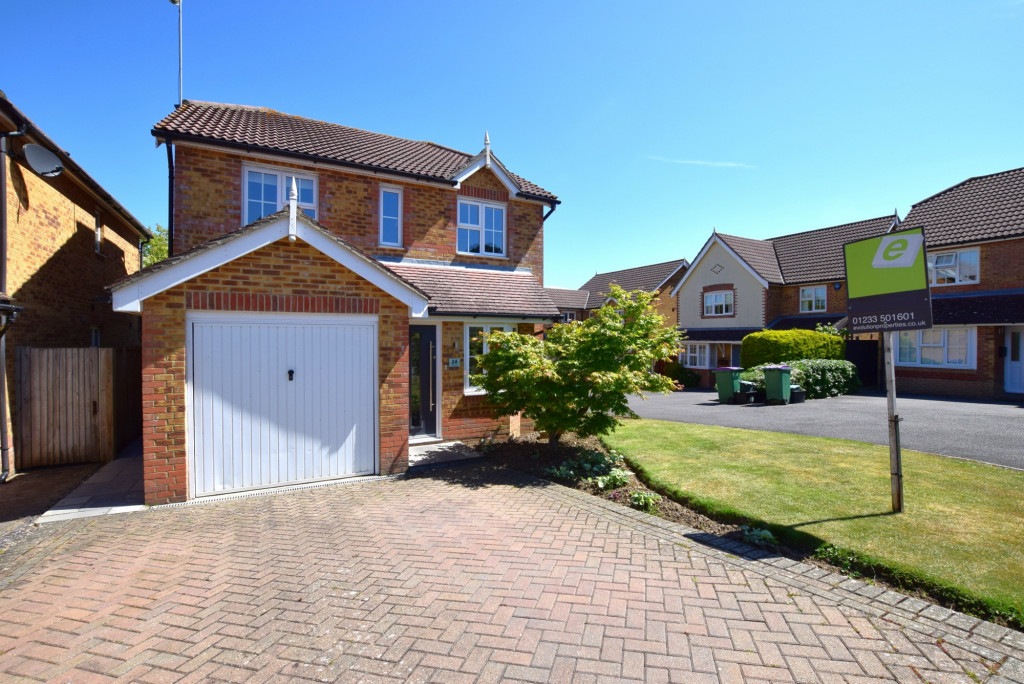 3 bed detached house for sale in Folks Wood Way, Lympne - Property Image 1
